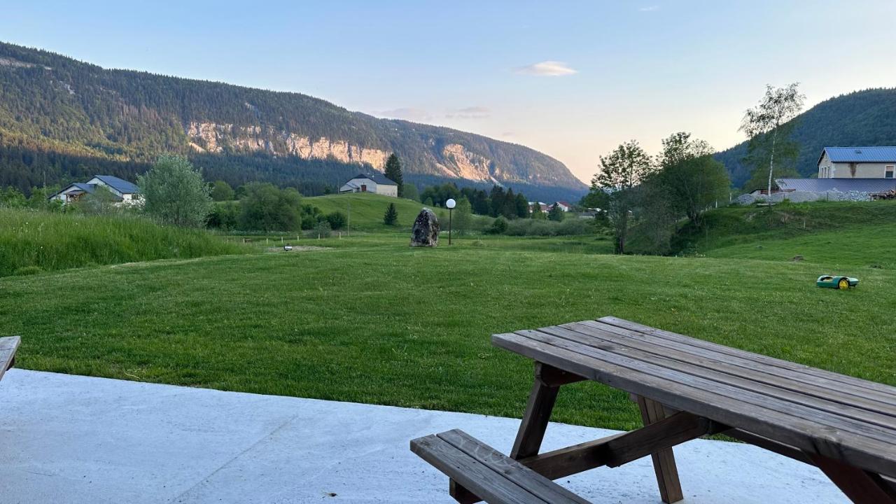 Appartement Les Chamois à Lajoux Extérieur photo